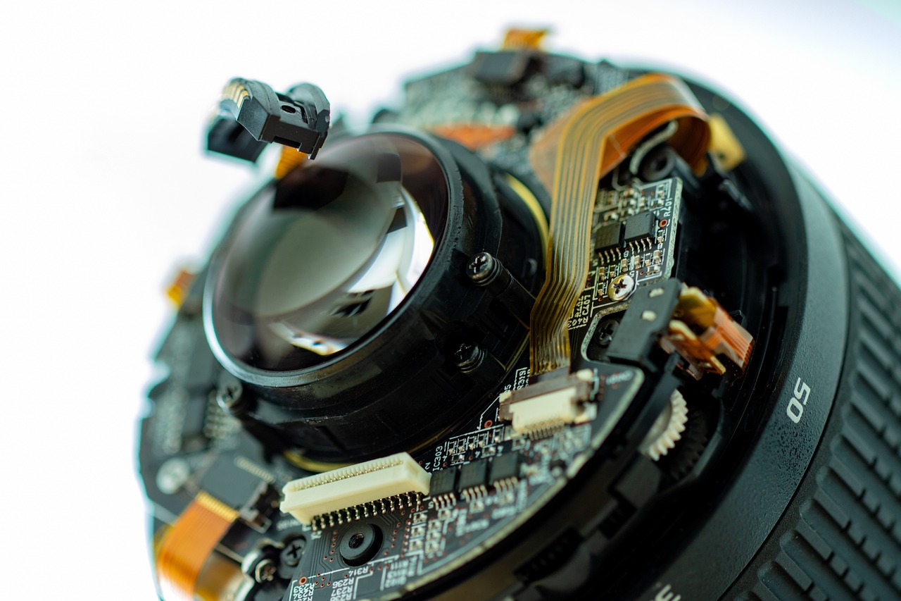 lens, technology, defect-4043866.jpg